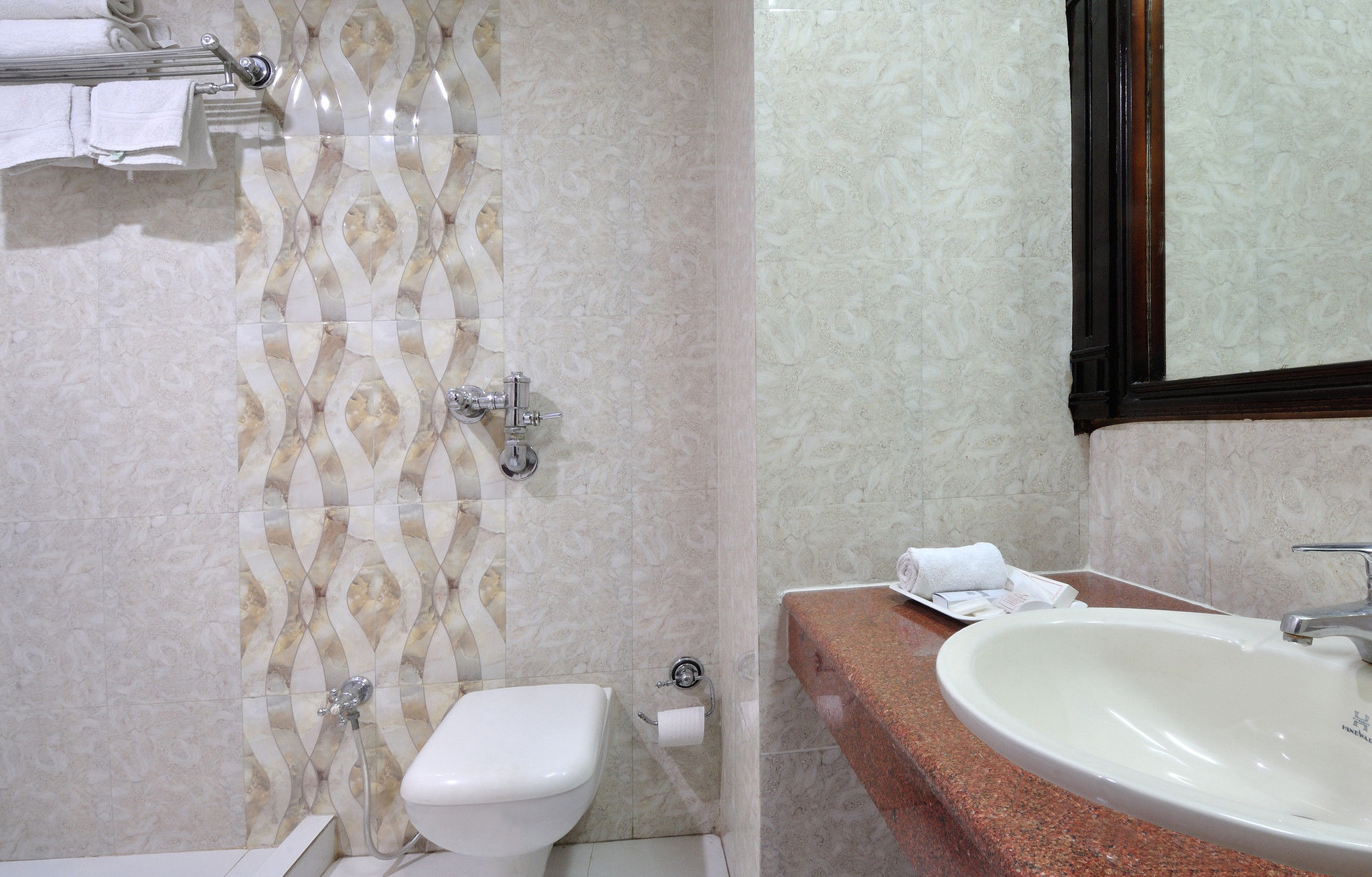 Hotel Solitaire Chandigarh - 10 Mins From Railway Station Luaran gambar